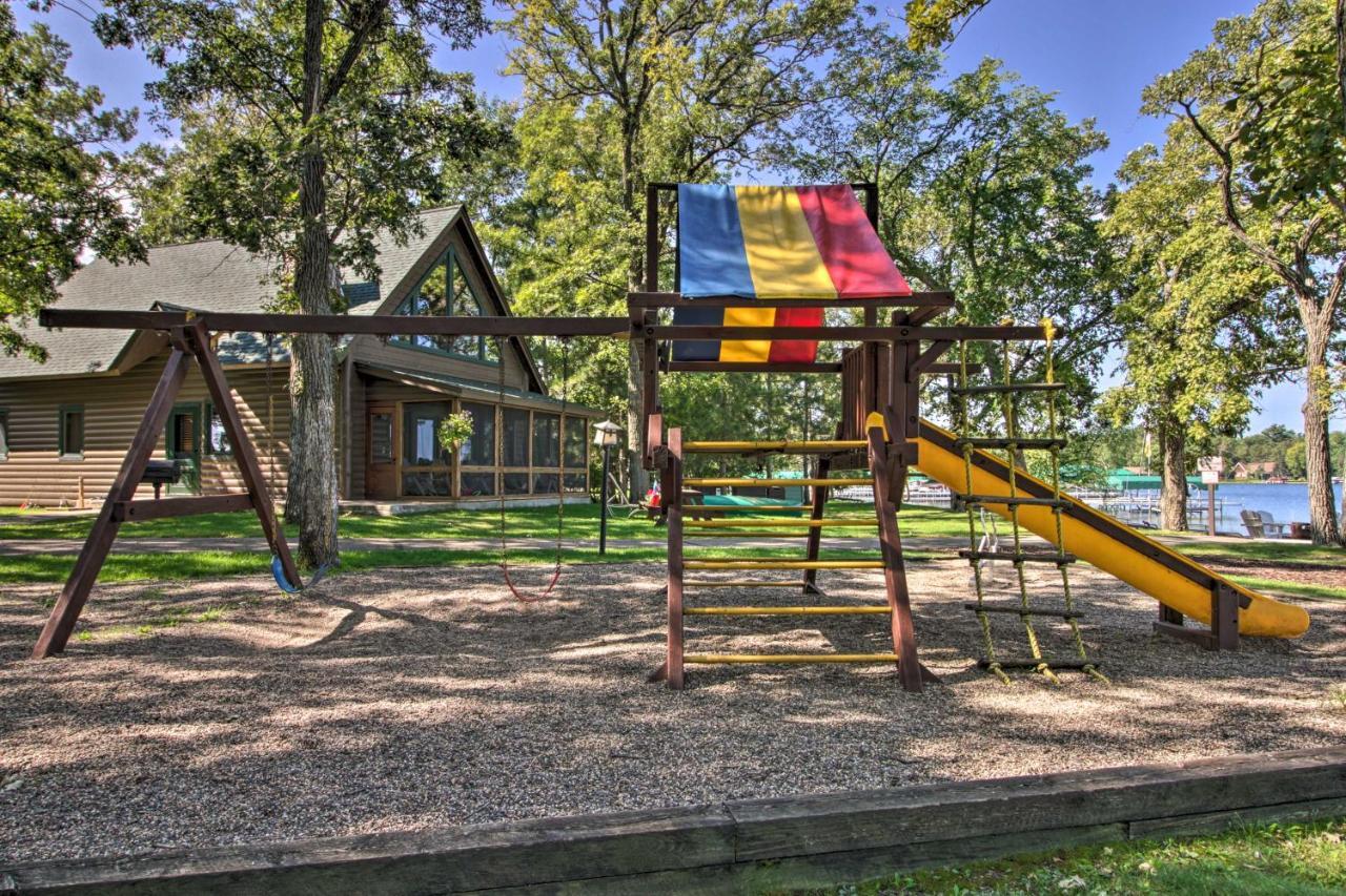 Alluring Nisswa Cabin On Gull Lake With Fireplace! Exterior photo